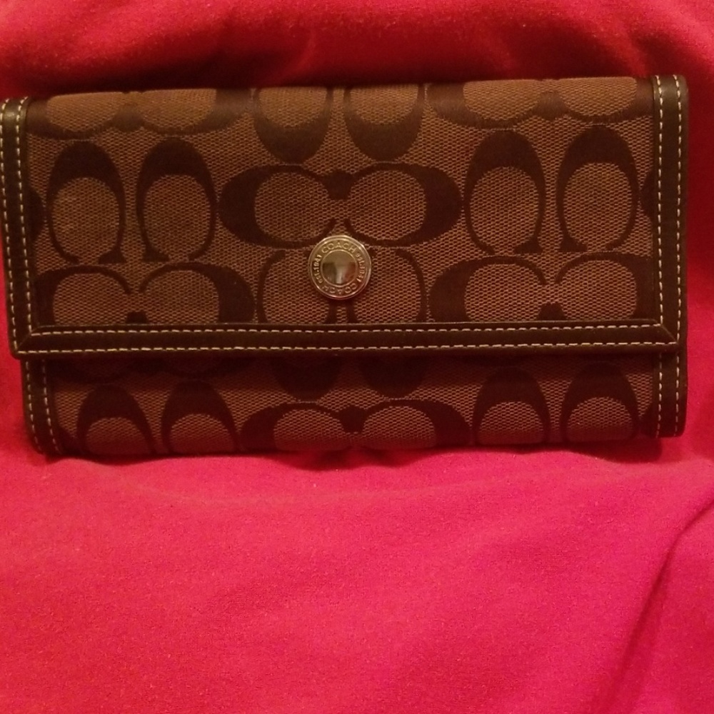 🚨 🔥SALE/Coach Brown Wallet